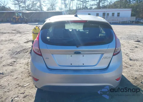 2016 Ford Fiesta Se z USA, uszkodzony, nr VIN 3FADP4EJ1GM150119